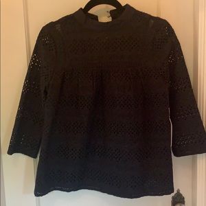 Black detailed Vineyard Vines top